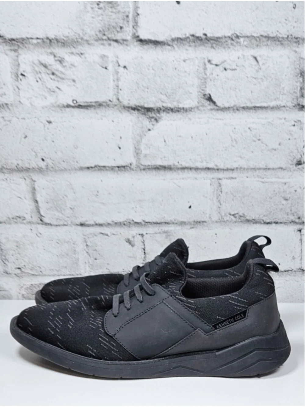 Kenneth Cole kenneth cole